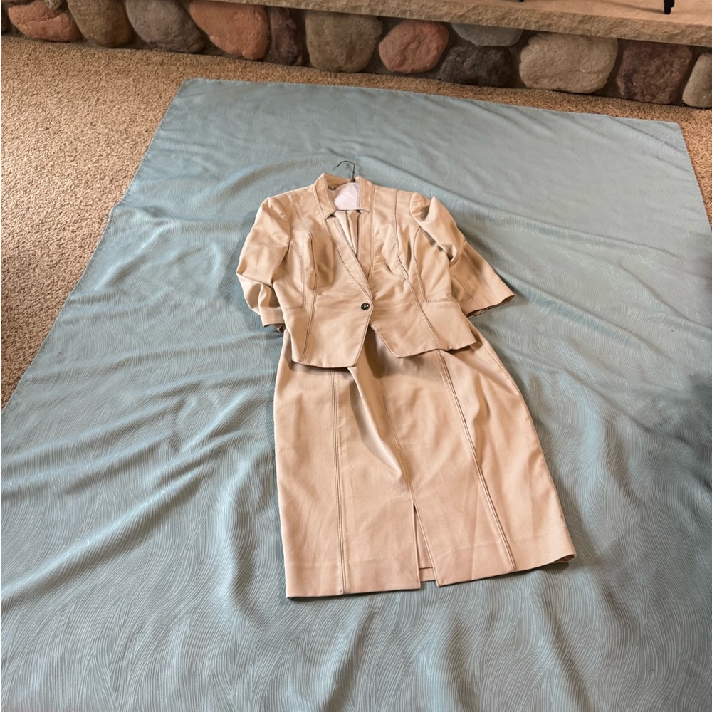White House Black Market Cream Blazer and Skirt Set